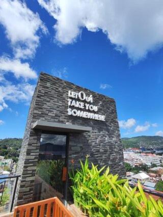 Golden Palace Hotel Batu Merah 外观 照片